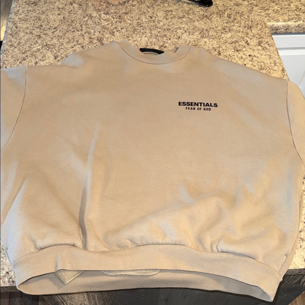 Essentials Crew Neck - image 5